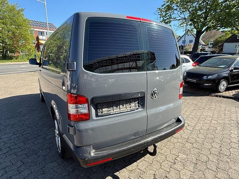 Używany VW Transporter 179 KM (131 kW) 2014 Szary Van