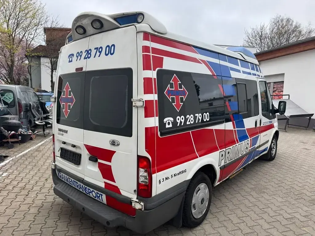 Gebraucht Ford Transit Trend 140 PS (102 kW) 2011 Weiß Van / Kleinbus