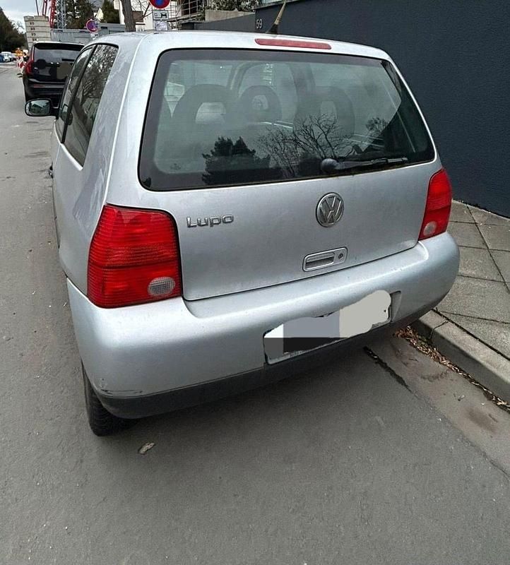 Gebraucht VW Lupo Basis 60 PS (44 kW) 2005 Silber Kleinwagen