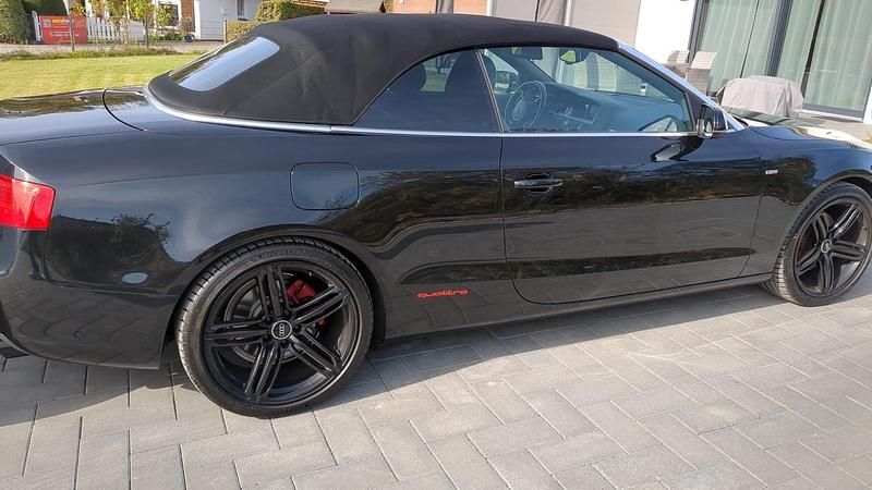 Gebraucht Audi A5 Cabriolet S-Line 211 PS (155 kW) 2012 Schwarz Cabrio