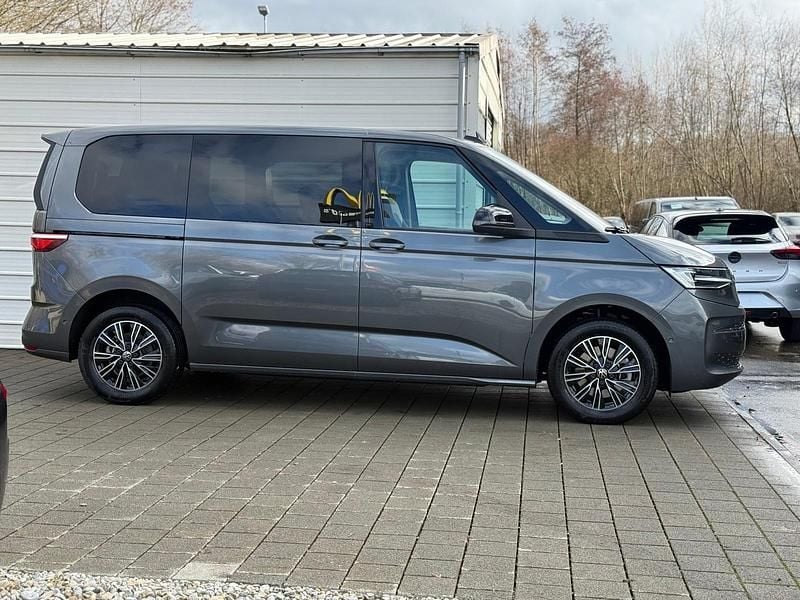Neu VW Multivan Business 204 PS (150 kW) 2026 Indiumgrau metallic Van