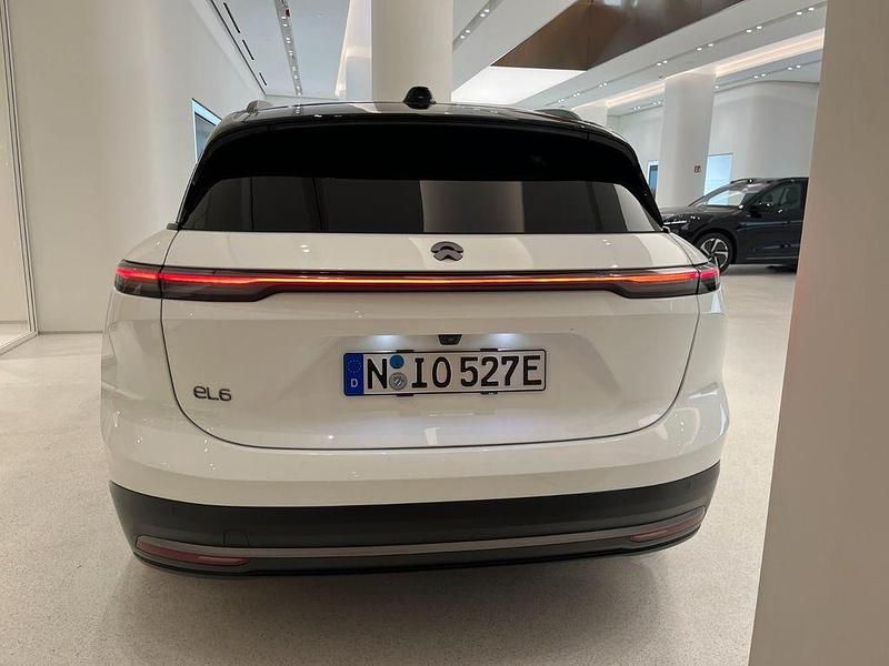 Gebraucht Nio EL6 359 kW (489 PS) 2023 Weiß SUV