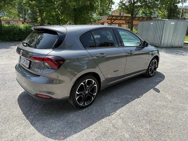 Gebraucht Fiat Tipo S 95 PS (69 kW) 2020 Grau Limousine