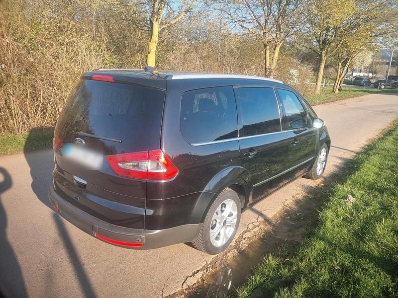 Gebraucht Ford Galaxy Titanium 163 PS (119 kW) 2013 Schwarz Van / Kleinbus