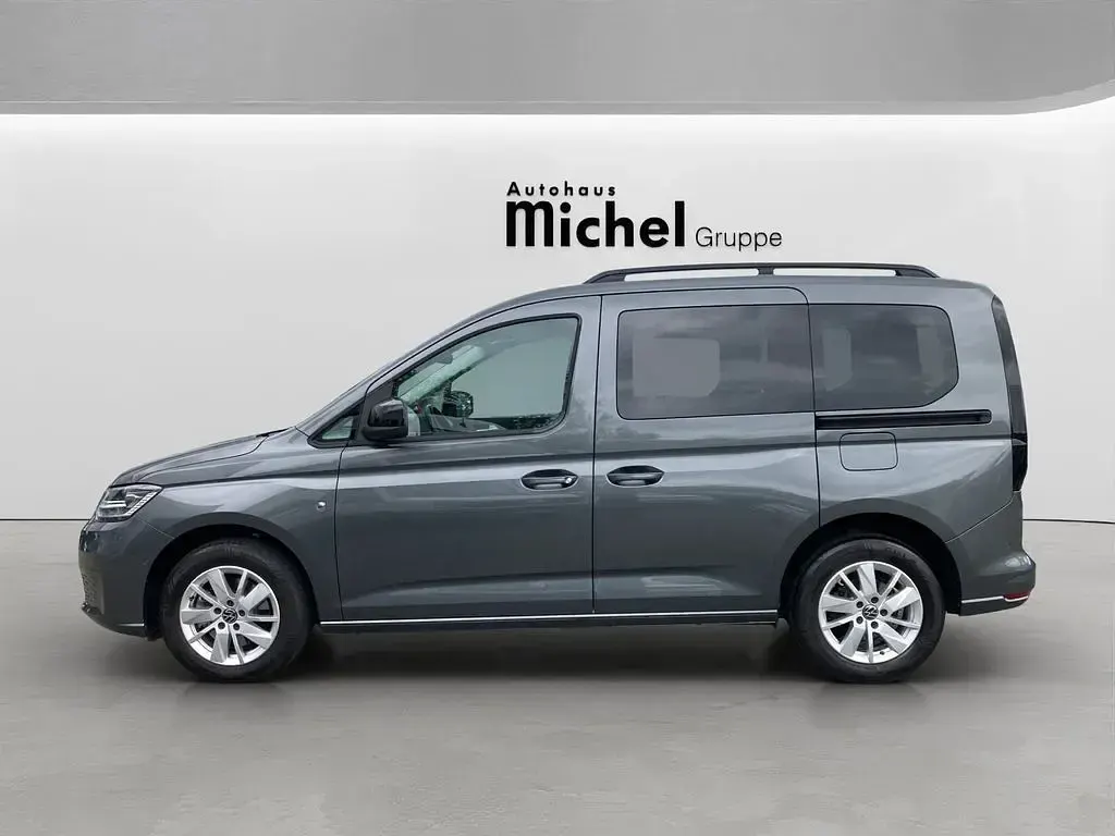 Gebraucht VW Caddy Life 114 PS (83 kW) 2024 Grau Van / Kleinbus