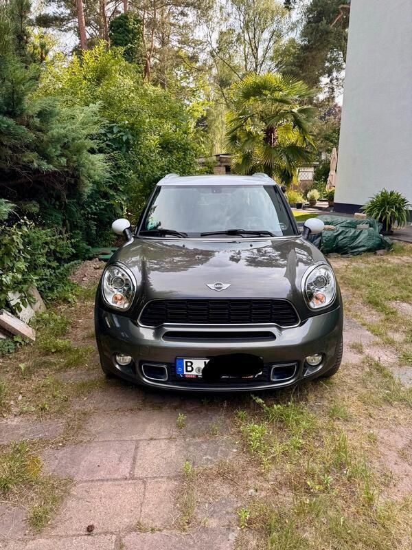 Grau Gebraucht 2013 Mini Cooper S Countryman SUV | 11.000 € (Etwas zu teuer) - Bild 1/4