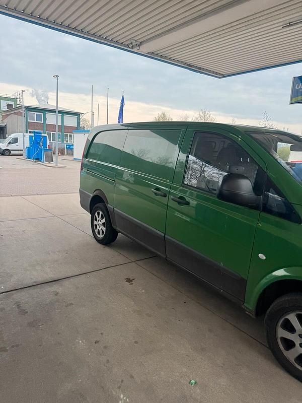 Second-hand VW Golf Plus 150 CP (110 kW) 2008 Verde Monovolum