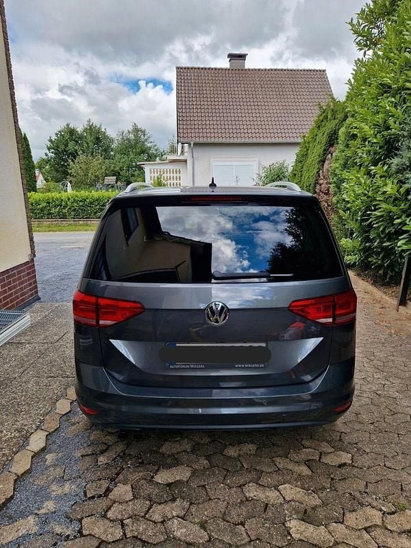 Gebraucht VW Touran Join 150 PS (110 kW) 2018 Grau Van / Kleinbus