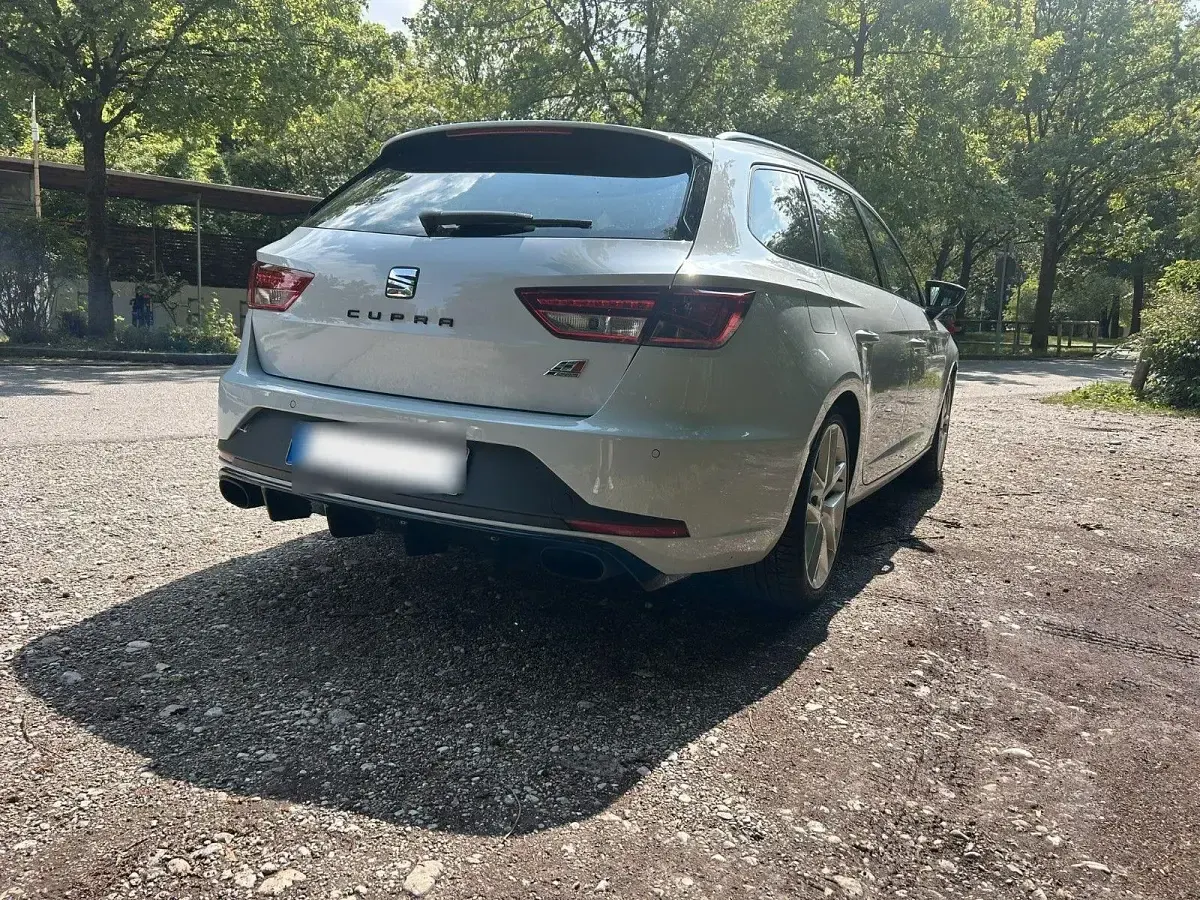 Gebraucht Cupra Leon 280 PS (205 kW) 2016 Weiß Limousine
