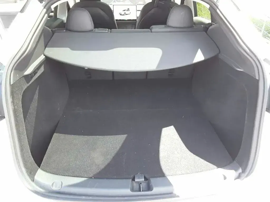 Gebraucht Tesla Model Y 378 kW (514 PS) 2023 Weiß SUV