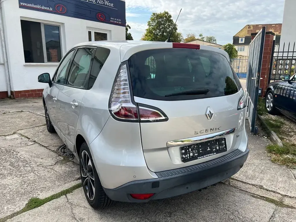 Gebraucht Renault Scénic Bose Edition 116 PS (85 kW) 2015 Grau Van / Kleinbus