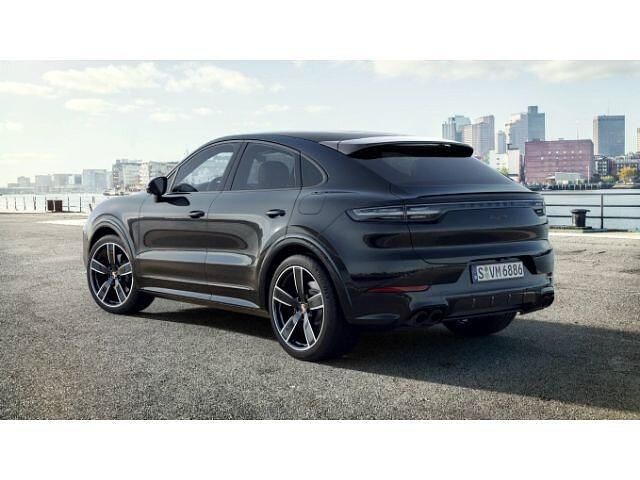 Gebraucht Porsche Cayenne 462 PS (339 kW) 2021 Tiefschwarzmetallic (metallic) SUV