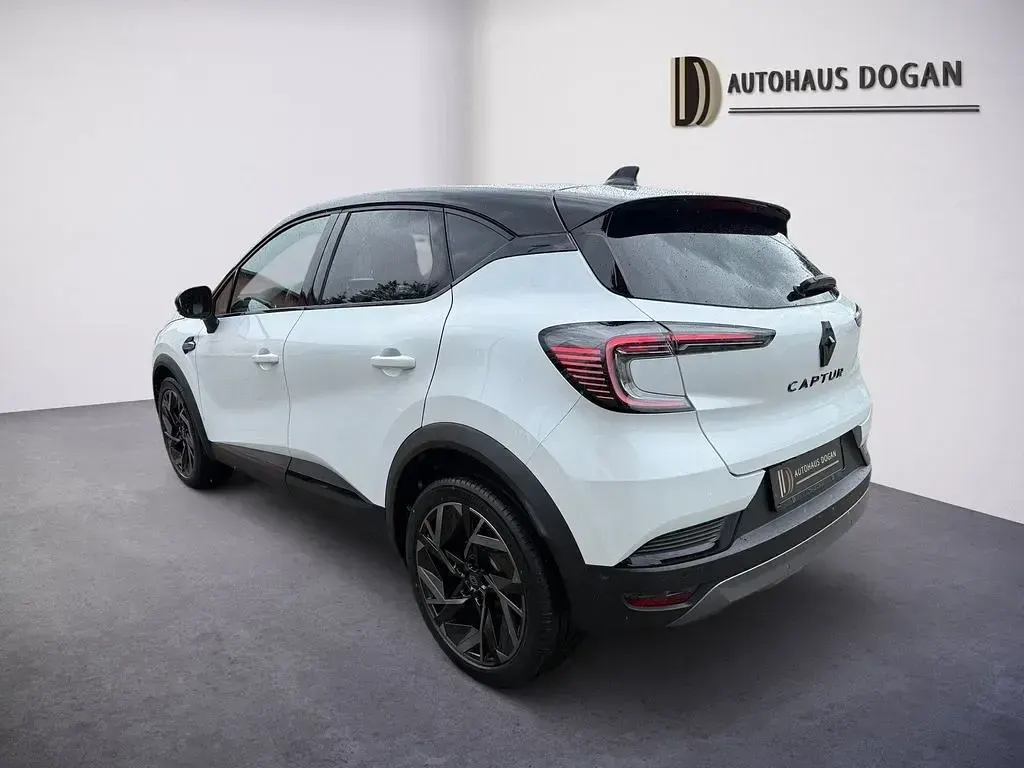 Gebraucht Renault Captur Esprit Alpine 158 PS (116 kW) 2024 Grundton weiss / dach in schw SUV