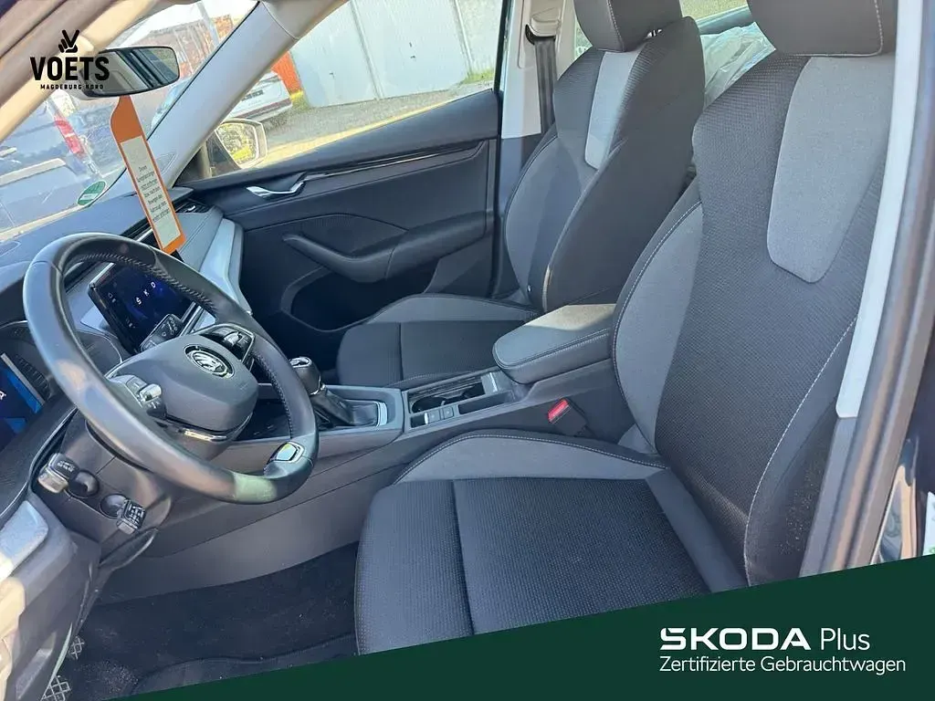 Gebraucht Skoda Octavia Ambition 150 PS (110 kW) 2023 Blau Kombi