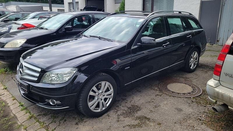 Schwarz Gebraucht 2011 Mercedes C250 Avantgarde Kombi | 6.500 € (Superpreis) - Bild 1/4