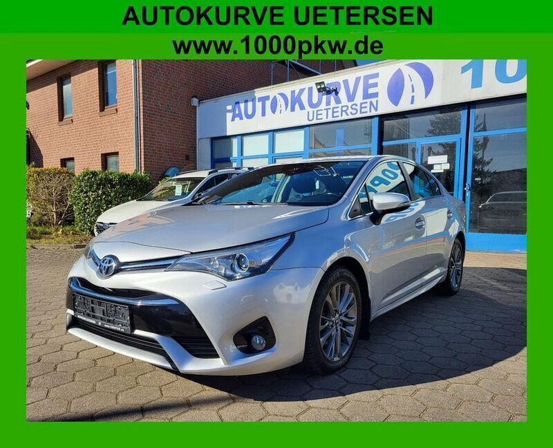 Silber Gebraucht 2018 Toyota Avensis Active Limousine | 12.690 € (Fairer Preis) - Bild 1/4
