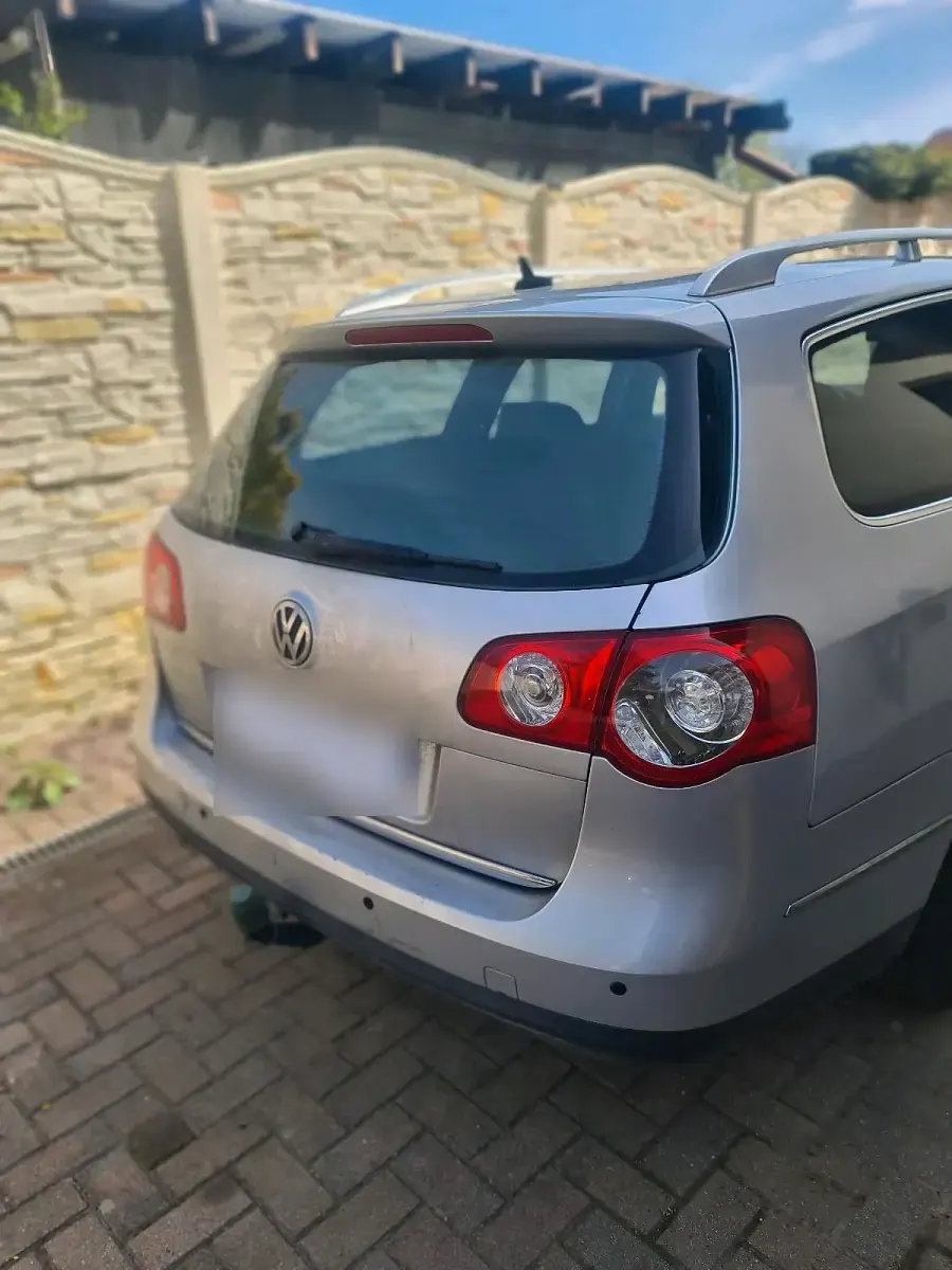 Gebraucht VW Passat 140 PS (102 kW) 2005 Silber Kombi
