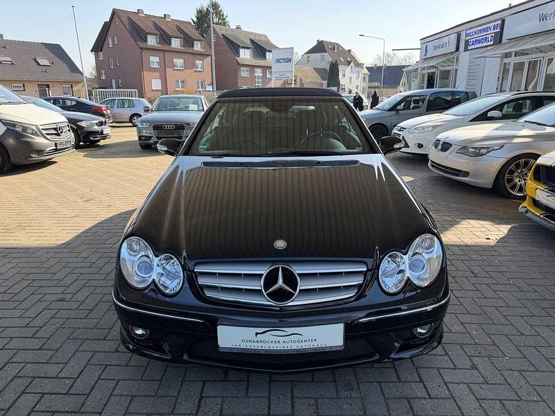Gebraucht Mercedes CLK200 AMG 184 PS (135 kW) 2009 Schwarz Cabrio