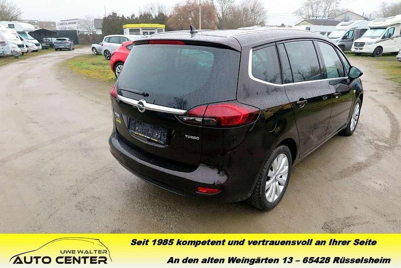 Gebraucht Opel Zafira Tourer Innovation 140 PS (102 kW) 2013 Braun Van / Kleinbus