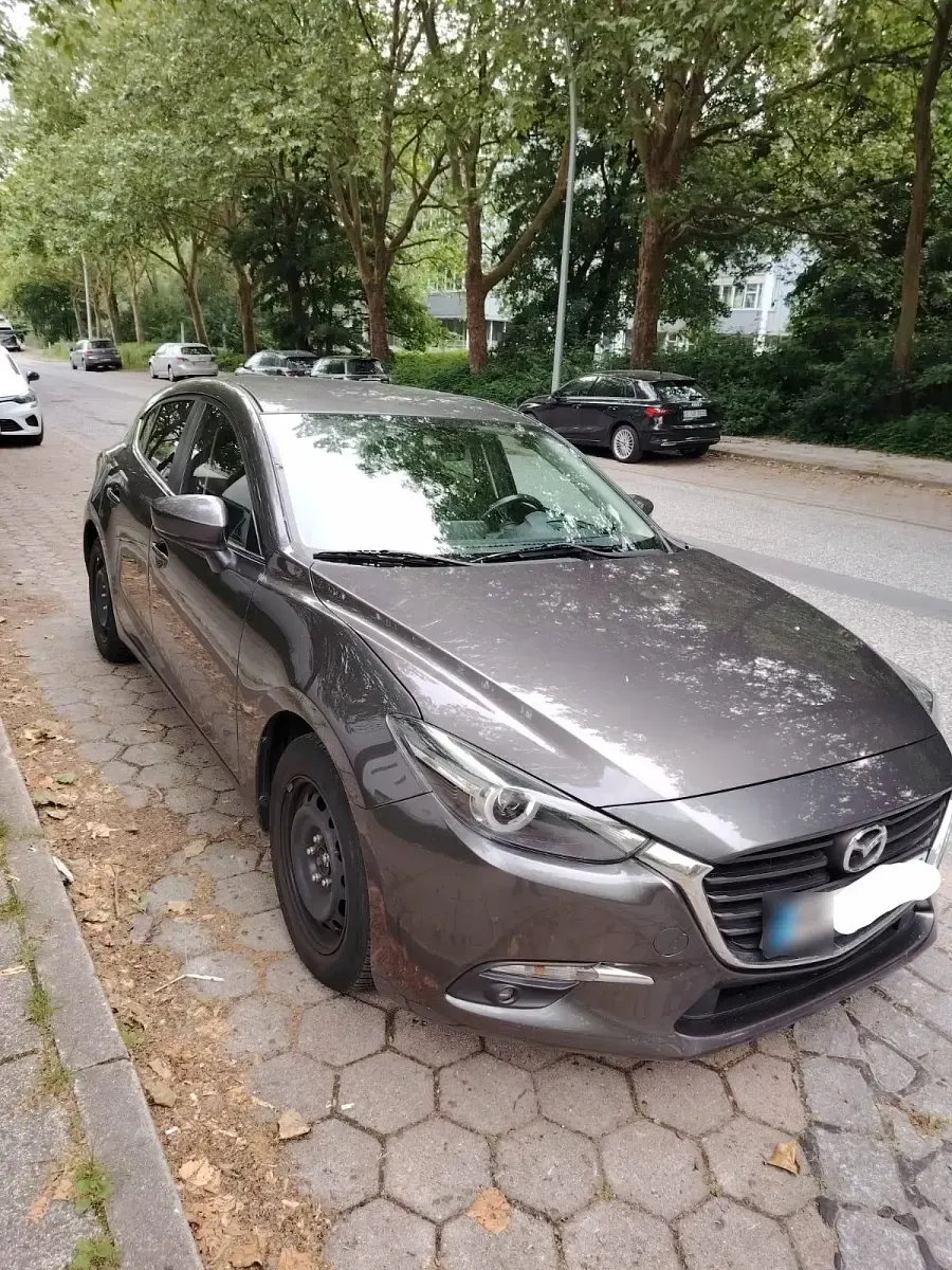 Gebraucht Mazda 3 Exclusive-Line 120 PS (88 kW) 2016 Grau Kleinwagen