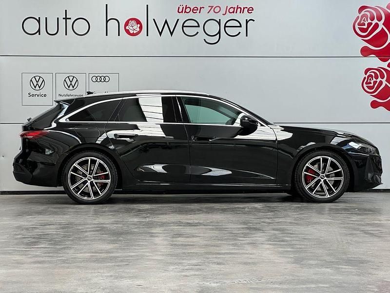 Gebraucht Audi A5 Sport 204 PS (150 kW) 2025 Schwarz Coupé