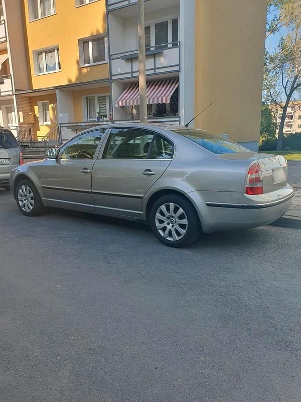 Gebraucht Skoda Superb 140 PS (102 kW) 2008 Limousine