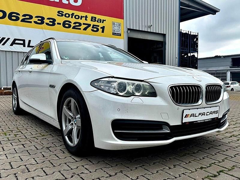 Gebraucht BMW 520 184 PS (135 kW) 2013 Weiß Limousine