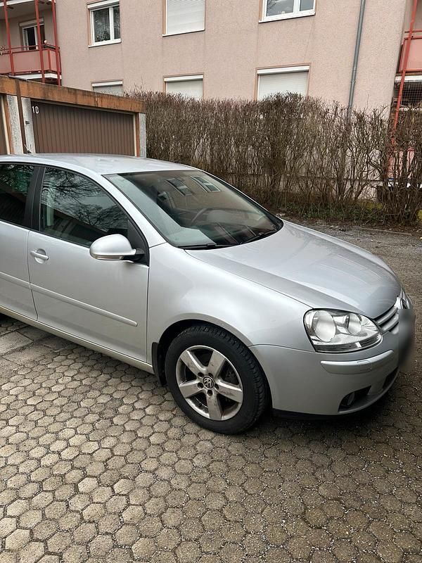 Gebraucht VW Golf VI 140 PS (102 kW) 2008 Silber Kleinwagen