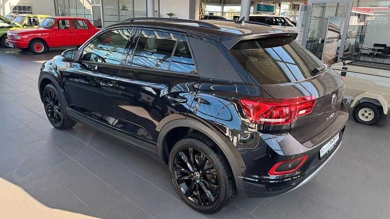 Gebraucht VW T-Roc Style 150 PS (110 kW) 2022 Deep black SUV