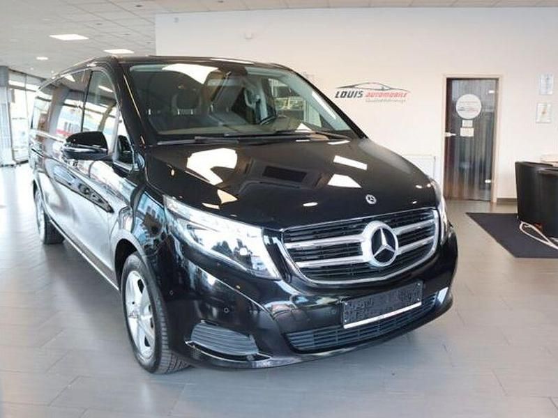 Gebraucht Mercedes V250 Avantgarde 190 PS (139 kW) 2019 Schwarz Van / Kleinbus