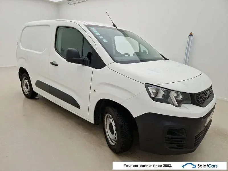 Gebraucht Peugeot Partner 75 PS (55 kW) 2021 Weiß Van / Kleinbus