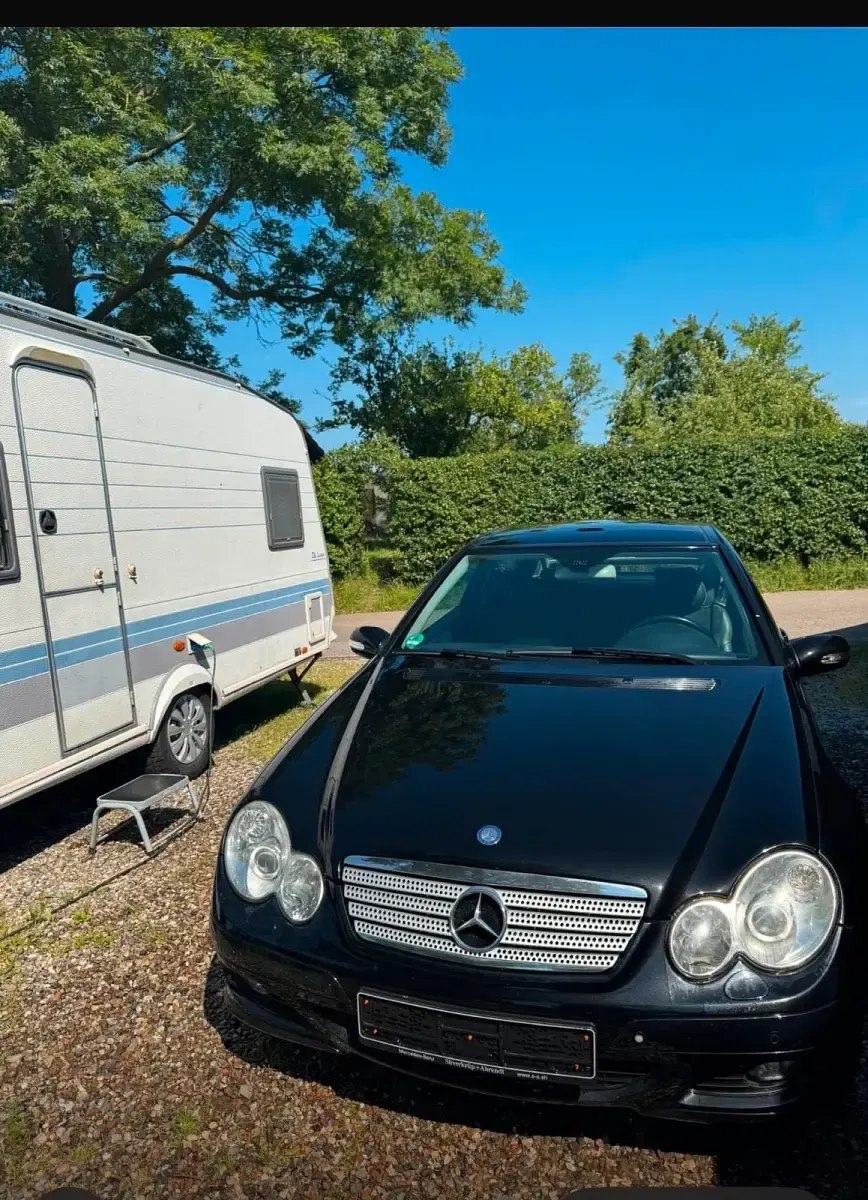 Gebraucht Mercedes C200 163 PS (119 kW) 2006 Schwarz Coupé