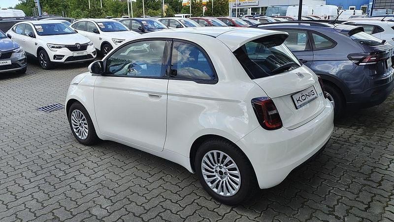 Gebraucht Fiat 500e 86 kW (118 PS) 2023 Weiß Kleinwagen