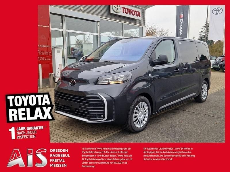 Titanium grey Gebraucht 2024 Toyota Proace Verso Comfort Kombi | 44.990 € (Teuer) - Bild 1/3