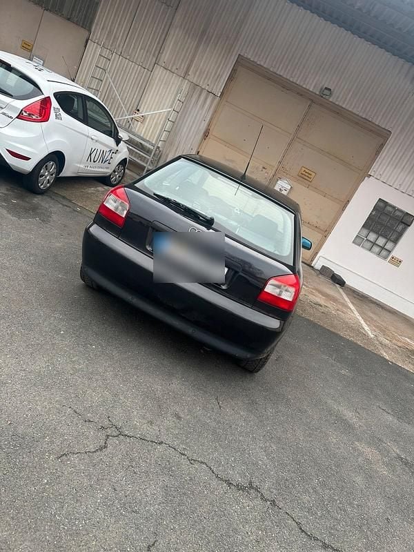 Gebraucht Audi A3 108 PS (79 kW) 2001 Schwarz Limousine