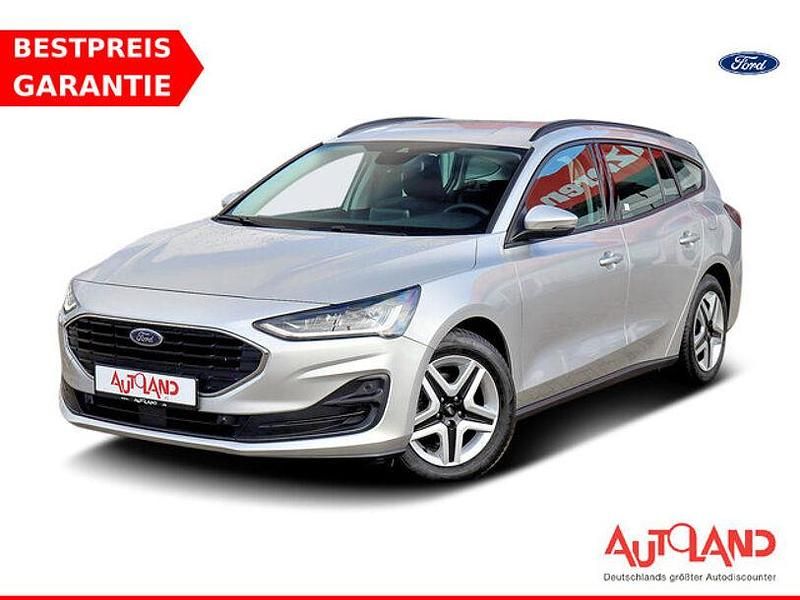 Silber Gebraucht 2022 Ford Focus Cool & Connect Kombi | 18.490 € (Fairer Preis) - Bild 1/4