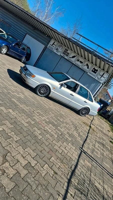 Silber Gebraucht 1996 VW Passat GT Limousine | 2.500 € - Bild 1/4