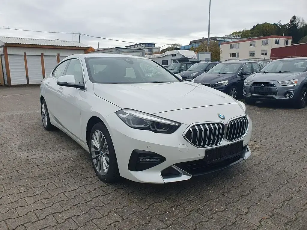 Gebraucht BMW 218 Luxury Line 140 PS (102 kW) 2020 Weiß Coupé