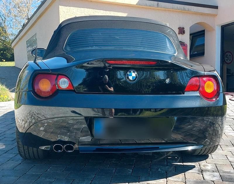 Gebraucht BMW Z4 170 PS (125 kW) 2005 Schwarz Cabrio