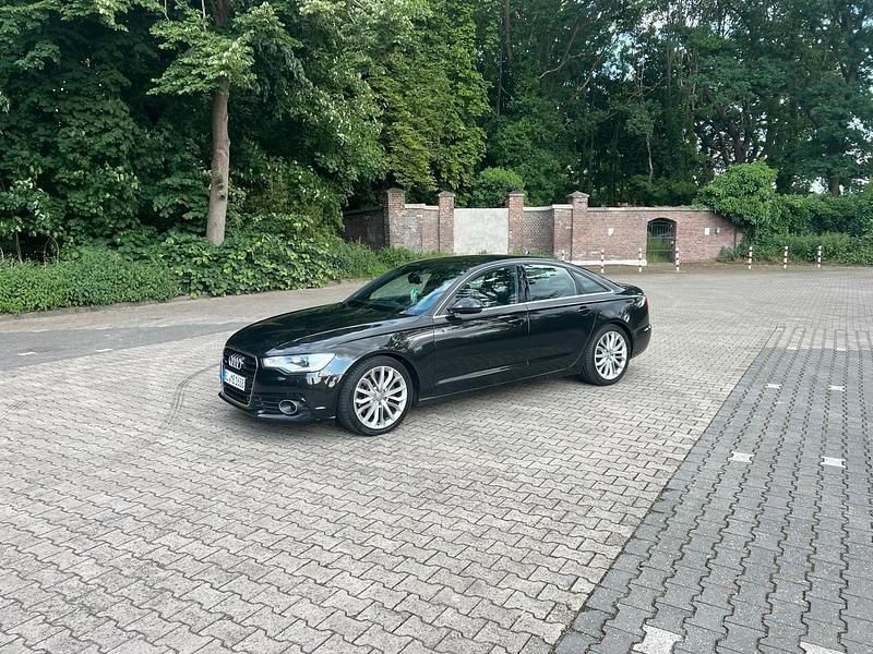 Schwarz Gebraucht 2011 Audi A6 Limousine | 16.650 € (Etwas zu teuer) - Bild 1/4