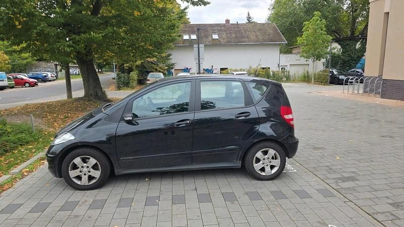 Schwarz Gebraucht 2006 Mercedes A150 Classic Kleinwagen | 4.500 € (Guter Preis) - Bild 1/4