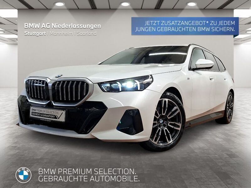 Weiß Gebraucht 2024 BMW 520 Comfort Edition Kombi | 52.770 € (Guter Preis) - Bild 1/1