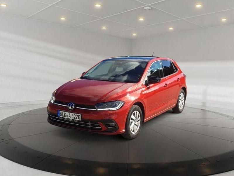 Gebraucht VW Polo Style 116 PS (85 kW) 2025 Rot Limousine
