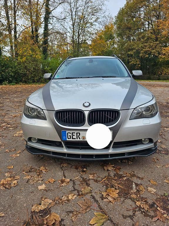 Gebraucht BMW 530 Performance 231 PS (169 kW) 2006 Silber Kombi
