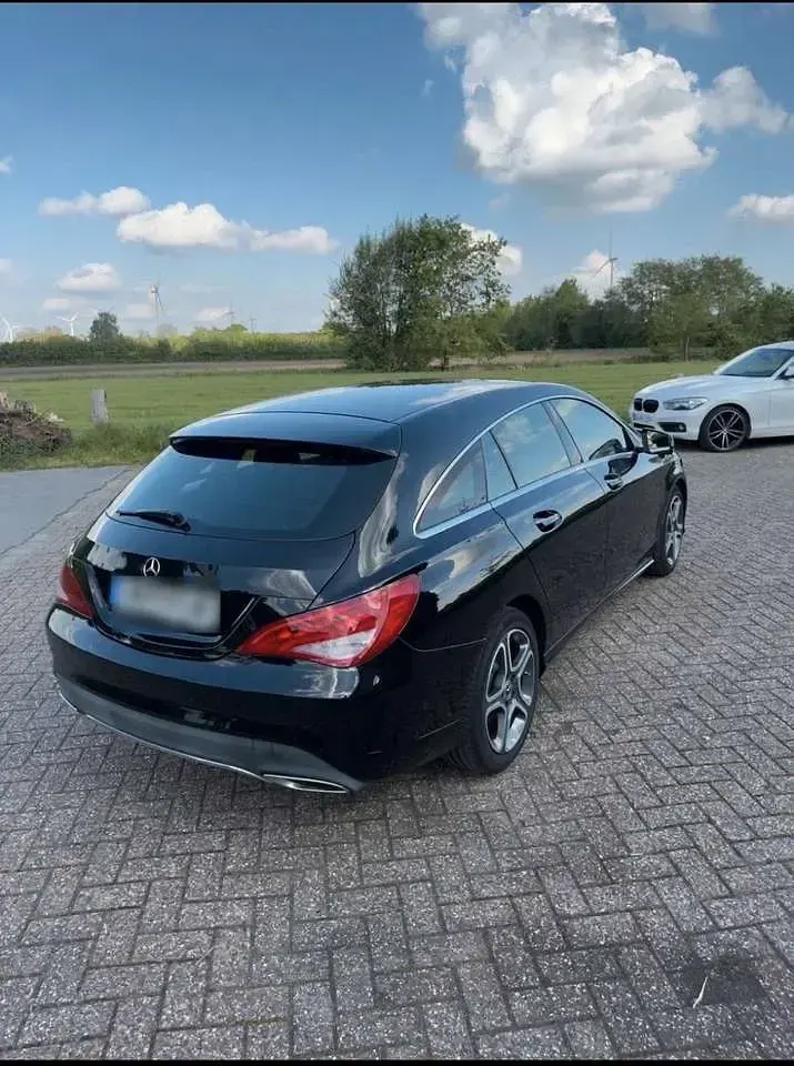 Gebraucht Mercedes 200 136 PS (100 kW) 2018 Schwarz Kombi