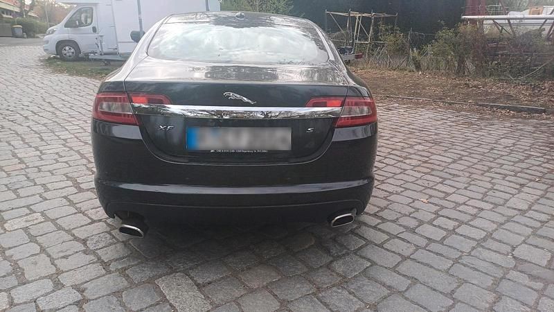 Usata Jaguar XF 2010 Grigio Berlina