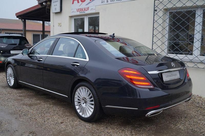 Gebraucht Mercedes S560 469 PS (344 kW) 2018 Blau athrazit met. Limousine