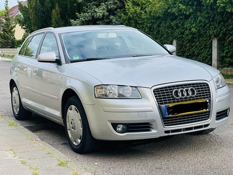 Gebraucht Audi A3 Sportback 116 PS (85 kW) 2005 Silber Kleinwagen