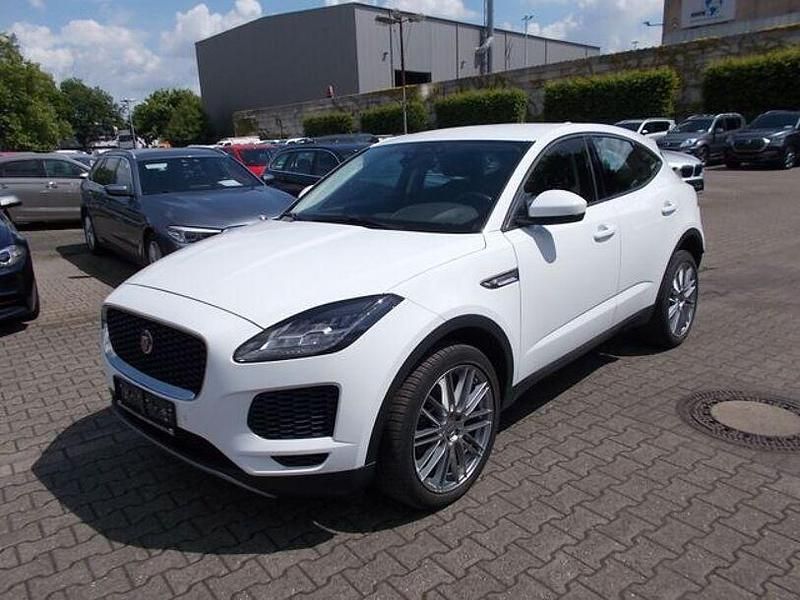 Weiss Gebraucht 2019 Jaguar E-Pace S SUV | 23.300 € (Superpreis) - Bild 1/4