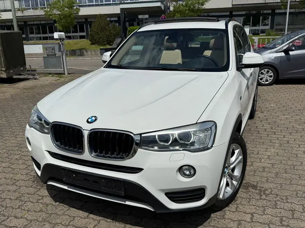 Gebraucht BMW X3 190 PS (139 kW) 2015 Weiß SUV